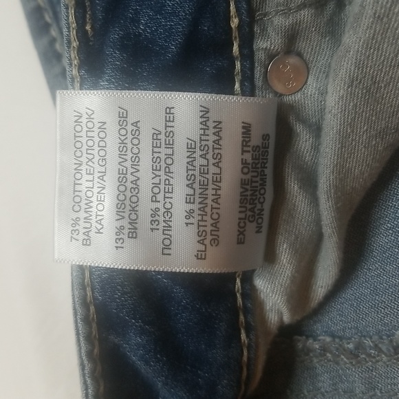 Silver Tuesday Fluid Denim Blue Jeans Mid Capri - Picture 8 of 8